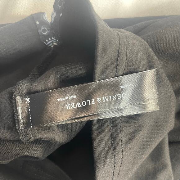 Denim & Flower Ricky Singh Black textured collard polo Large-Pre owned - Picture 5 of 6